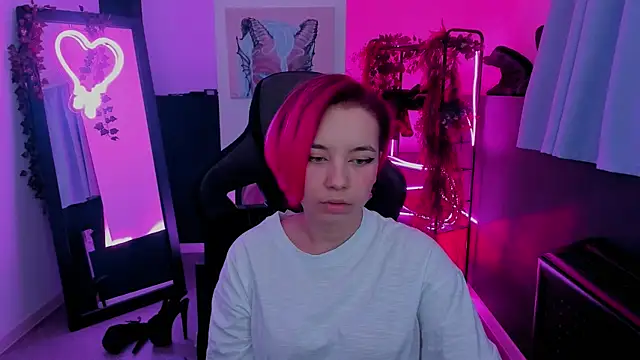 MarcelineChi online show from 30, 10, 2025