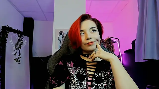 MarcelineChi online show from 16, 10, 2025