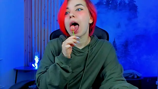 MarcelineChi online show from 13, 11, 2025