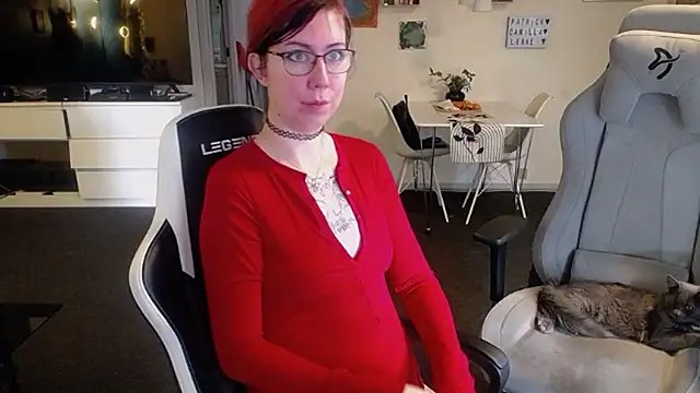 TattooedGirls online show from 3, 10, 2025