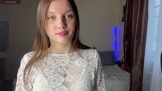 JanellHousen online show from 12, 7, 2026