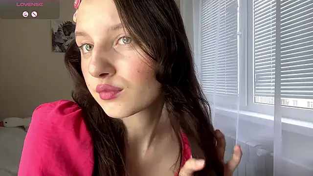 JanellHousen online show from 11, 4, 2026