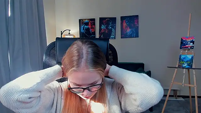 Snapshot of LibbyVenzeio chatting on 1, 10, 2025 LibbyVenzeio online show from 1, 10, 2025