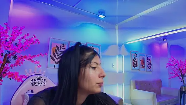 Gabriela milani online show from 8, 10, 2025