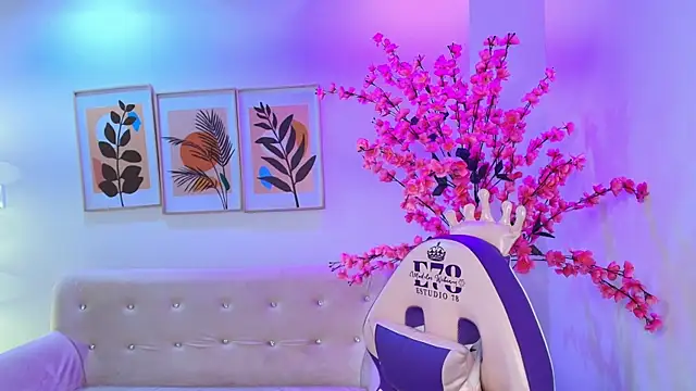 Gabriela milani online show from 7, 10, 2025