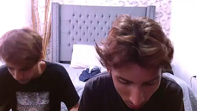 Snapshot of fuck_seduction chatting on 22, 11, 2025 fuck seduction online show from 22, 11, 2025