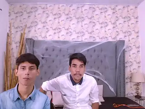 Snapshot of fuck_seduction chatting on 17, 10, 2025 fuck seduction online show from 17, 10, 2025