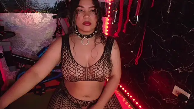 scarlet queen   online show from 14, 11, 2025