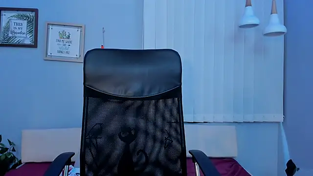 Snapshot of Lilo_Rose chatting on 22, 10, 2025 Lilo Rose online show from 22, 10, 2025