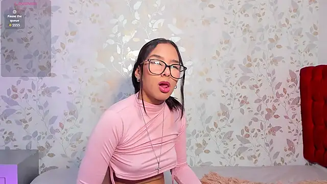 Luciaoregon online show from 7, 11, 2025