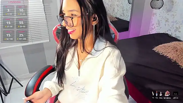 Luciaoregon online show from 17, 10, 2025