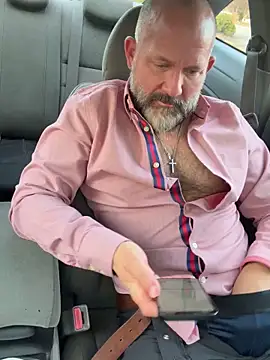 fuckadilf online show from 17, 12, 2025