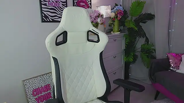 Snapshot of Staymonica chatting on 12, 2, 2026 Staymonica online show from 12, 2, 2026