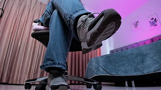 Scarlett  Cooper   online show from 2, 2, 2026