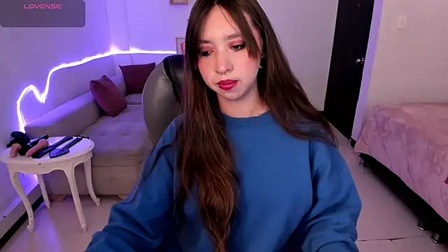 Scarlett  Cooper   online show from 3, 11, 2025