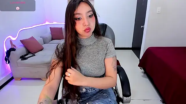 Scarlett  Cooper   online show from 28, 11, 2025