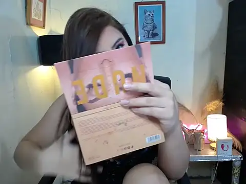 Kylaanne online show from 22, 10, 2025