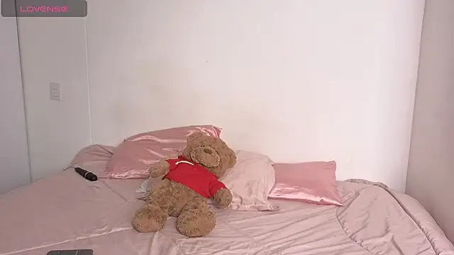 peach heart online show from 28, 10, 2025