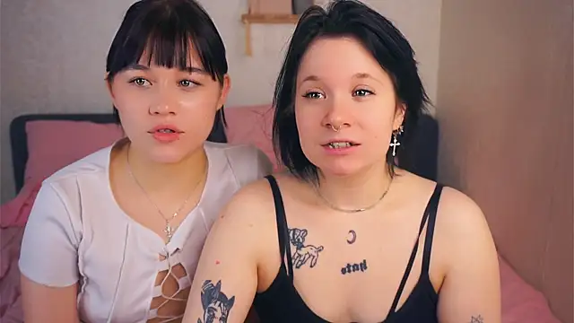 EviaVanveen online show from 17, 12, 2025