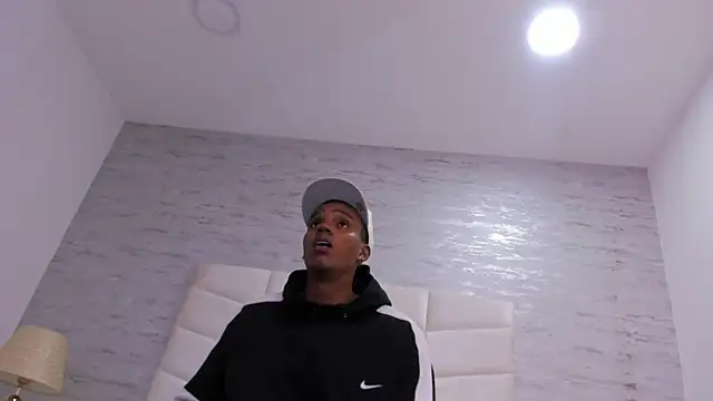 jax black online show from 20, 11, 2025