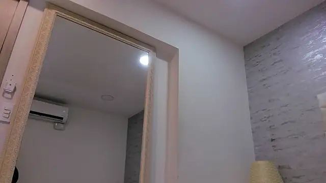 jax black online show from 5, 12, 2025