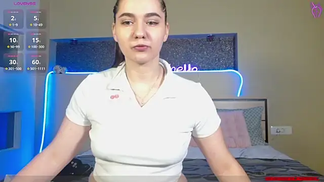 Snapshot of cutieblush chatting on 4, 10, 2025 cutieblush online show from 4, 10, 2025