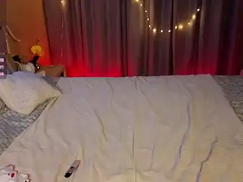 Snapshot of cutieblush chatting on 26, 11, 2025 cutieblush online show from 26, 11, 2025