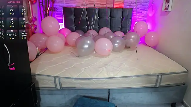 Michellx hot2 online show from 17, 2, 2026