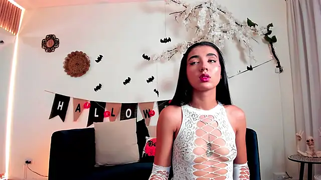 Snapshot of cloe_taylor__ chatting on 23, 10, 2025 cloe taylor online show from 23, 10, 2025