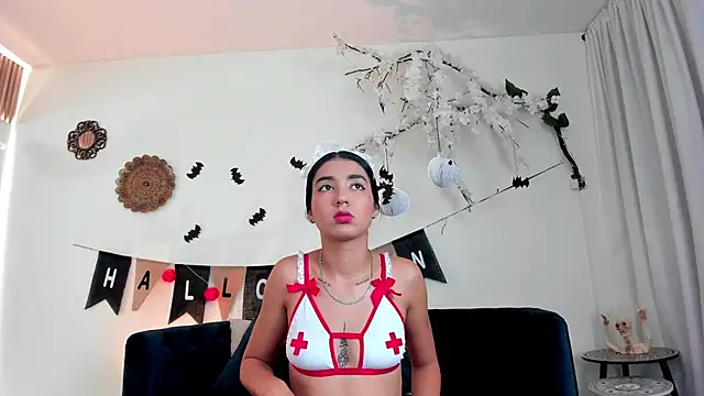 Snapshot of cloe_taylor__ chatting on 28, 10, 2025 cloe taylor online show from 28, 10, 2025