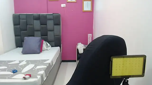 Juan FelipeX01 online show from 17, 10, 2025