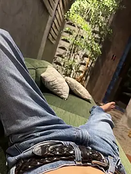 HenryLee1983-cums online show from 13, 3, 2026