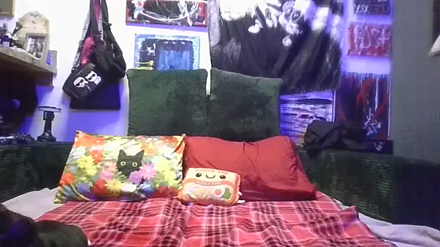 Snapshot of inkdhollow1 chatting on 22, 6, 2026 inkdhollow1 online show from 22, 6, 2026