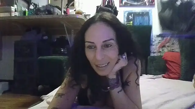 Snapshot of inkdhollow1 chatting on 18, 7, 2026 inkdhollow1 online show from 18, 7, 2026