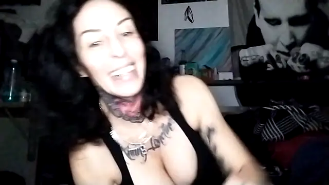 inkdhollow1 online show from 8, 10, 2025