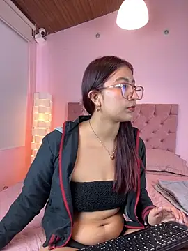 saramooon online show from 28, 10, 2025