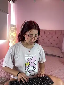 saramooon online show from 24, 10, 2025