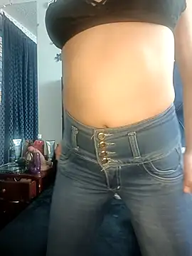 Snapshot of lizethavila chatting on 13, 10, 2025 lizethavila online show from 13, 10, 2025