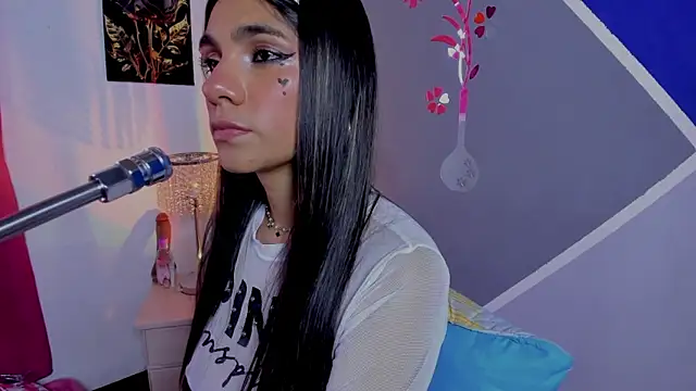 susi hot13 online show from 24, 11, 2025