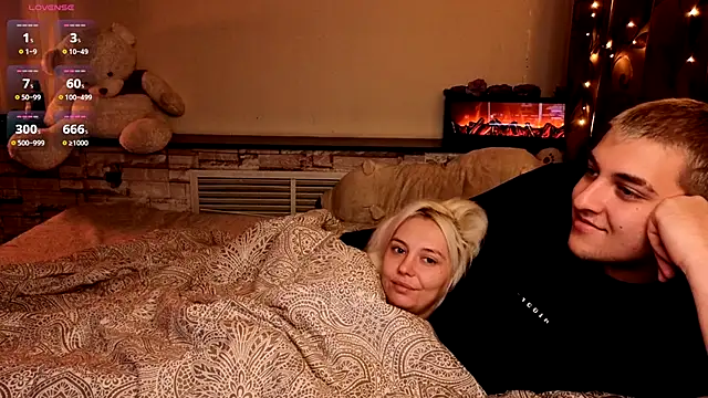 Sex Vibe couple online show from 7, 11, 2025