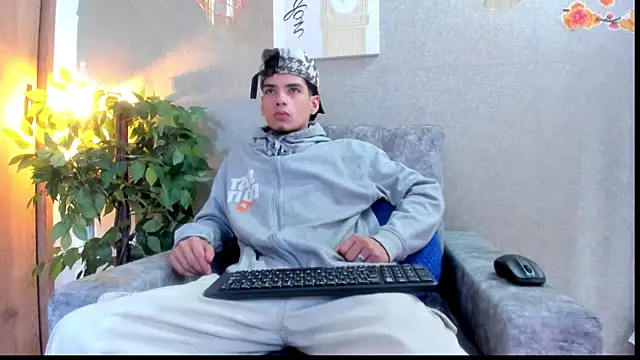 Axelwiliams online show from 8, 10, 2025