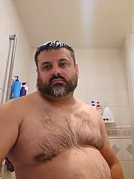 Snapshot of Roddog18 chatting on 6, 6, 2026 Roddog18 online show from 6, 6, 2026