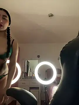 Miichii online show from 18, 2, 2026