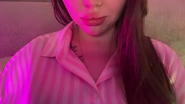 AlmaryKim online show from 6, 4, 2026