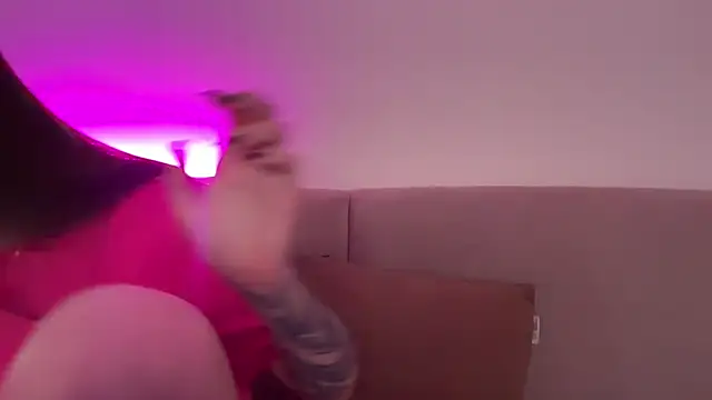 AlmaryKim online show from 2, 3, 2026