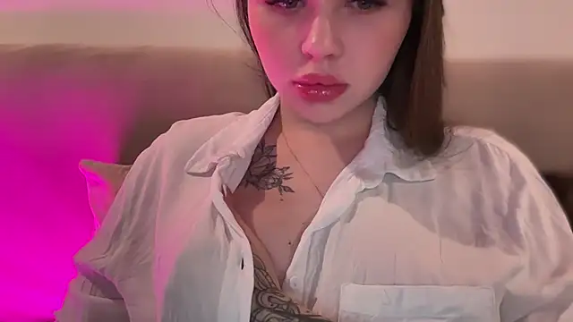 AlmaryKim online show from 3, 11, 2025