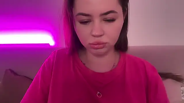 AlmaryKim online show from 6, 3, 2026