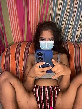 Snapshot of SukiyamaAsia chatting on 10, 7, 2026 SukiyamaAsia online show from 10, 7, 2026