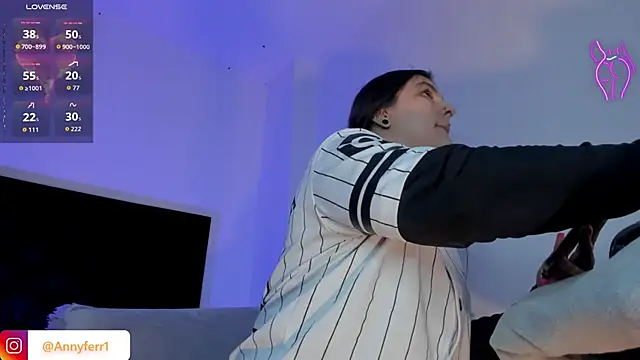 Anny ferrer1 online show from 17, 4, 2026