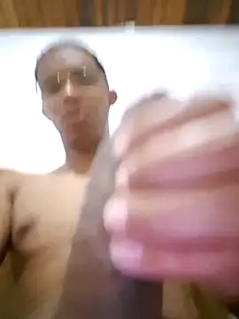 Snapshot of Mikael_1357 chatting on 15, 2, 2026 Mikael 1357 online show from 15, 2, 2026